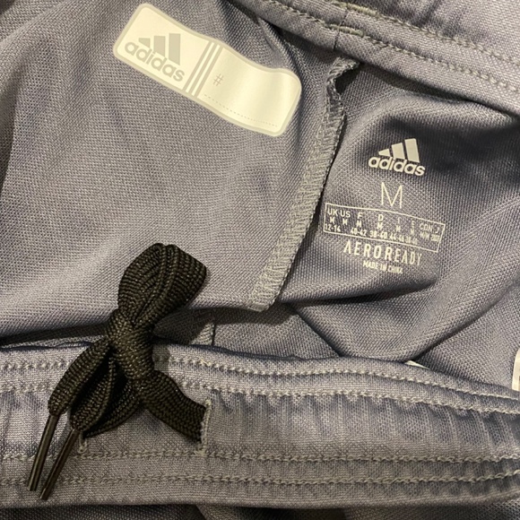 Adidas tiro track pants. Sz M - Picture 15 of 16